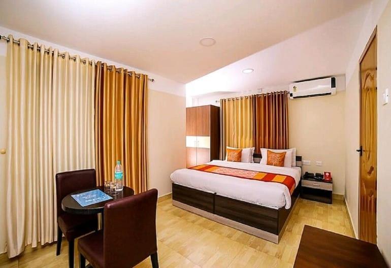 Hotel Tayas Trippapur 외부 사진